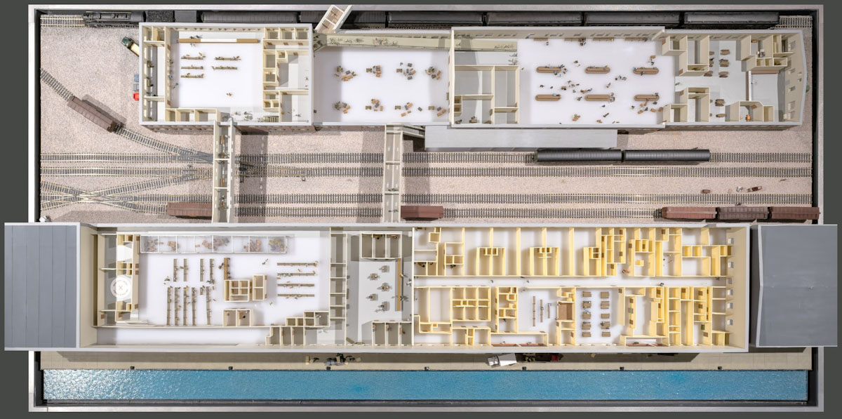 A bird’s eye view of the model.